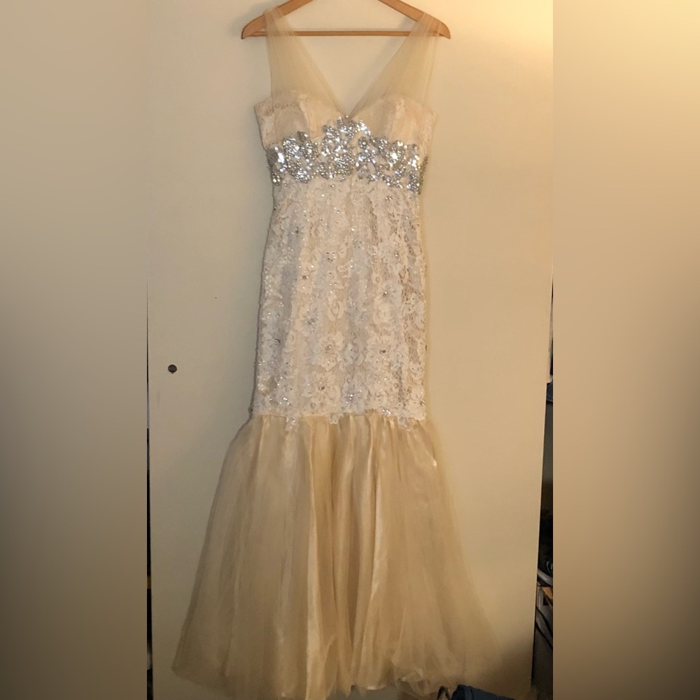 Jovani Lace Mermaid Dress Ivory - Picture 3 of 16
